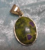 925 Sterling Silver Stitchtie & Serpentine (Alantasite) Pendant