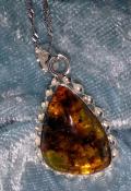 925 Sterling Silver Mexican Amber Pendant & Chain 